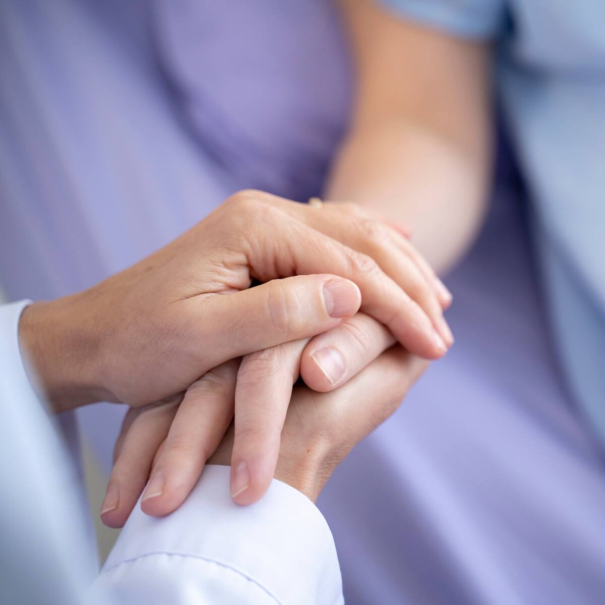 La muerte es un cambio de nivel de conciencia: médico especializado en cuidados paliativos