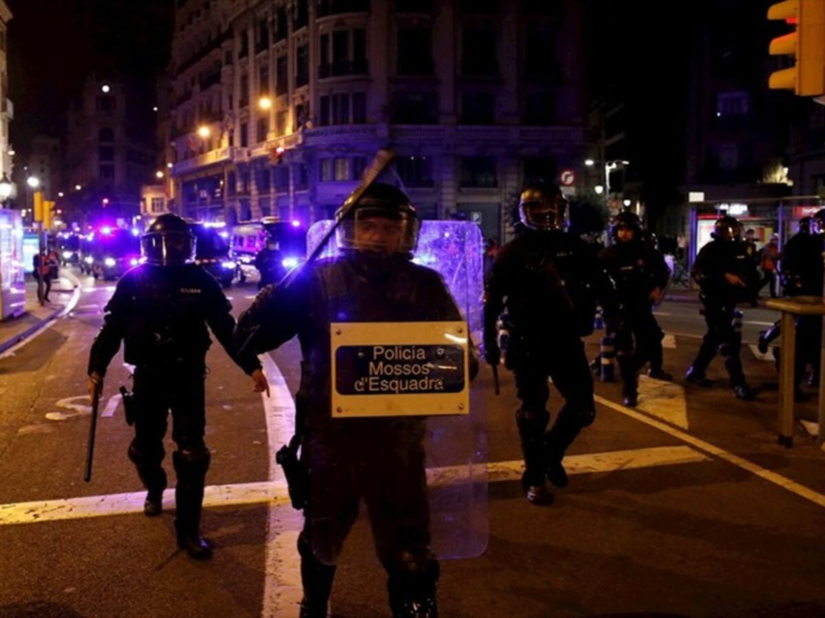 Ha habido actos violentos en las protestas en Barcelona: Mossos D´Esquadra