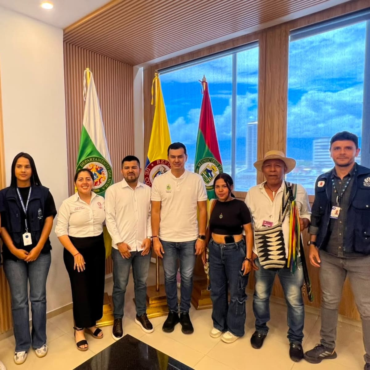 Nuevos representantes juveniles asumen curules especiales en Neiva