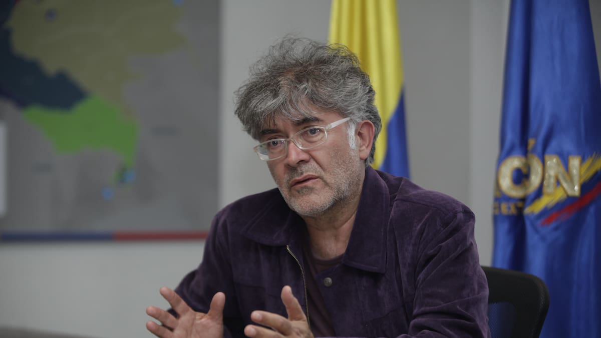 “Debo tomarme un respiro”: director de Migración Colombia sobre su renuncia