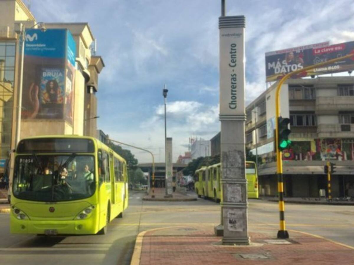 Procuraduría investiga a director de Operaciones de Metrolínea por irrespeto a contratista