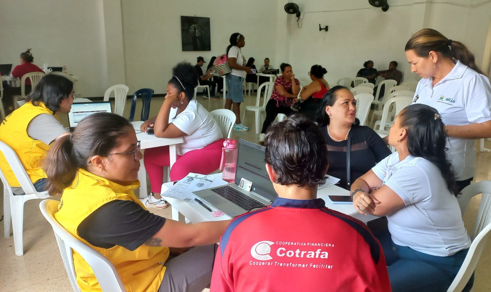Víctimas del conflicto armado y de la tragedia en Granizal reciben atención. Foto: Unidad de víctimas.