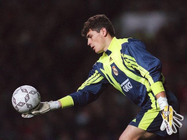 20 años del inicio de la leyenda; dos décadas del debut de Iker Casillas