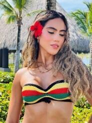 Lau Souffront presenta su canción más reciente "Afrodisiaco" en la que aclara que no solo en lo romántico se puede ser sensual / Foto Lau Souffront