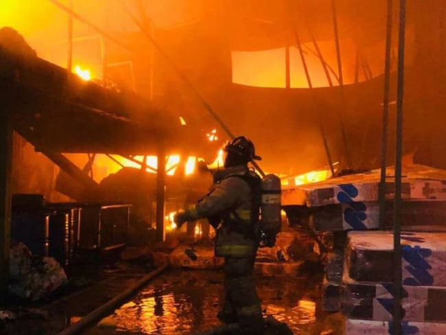 Incendio en Pereira dejó como resultado tres viviendas afectadas