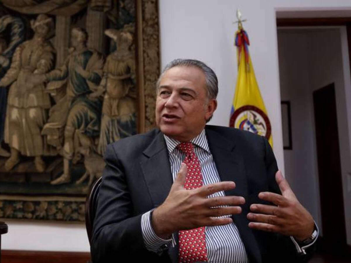Los acuerdos no han sido desbaratados: Vicepresidente Naranjo