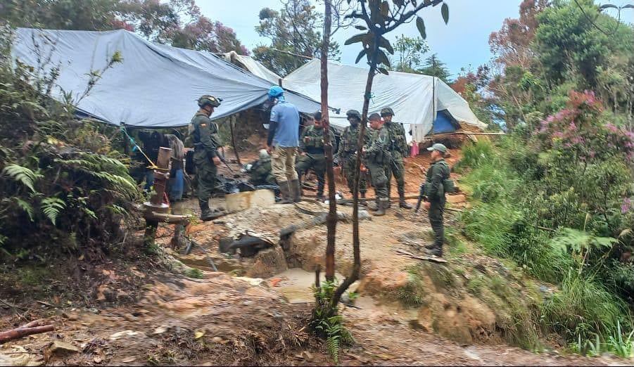 Cae alias Tulande, señalado de devastar los Farallones de Cali con minería y apoyar a disidencias