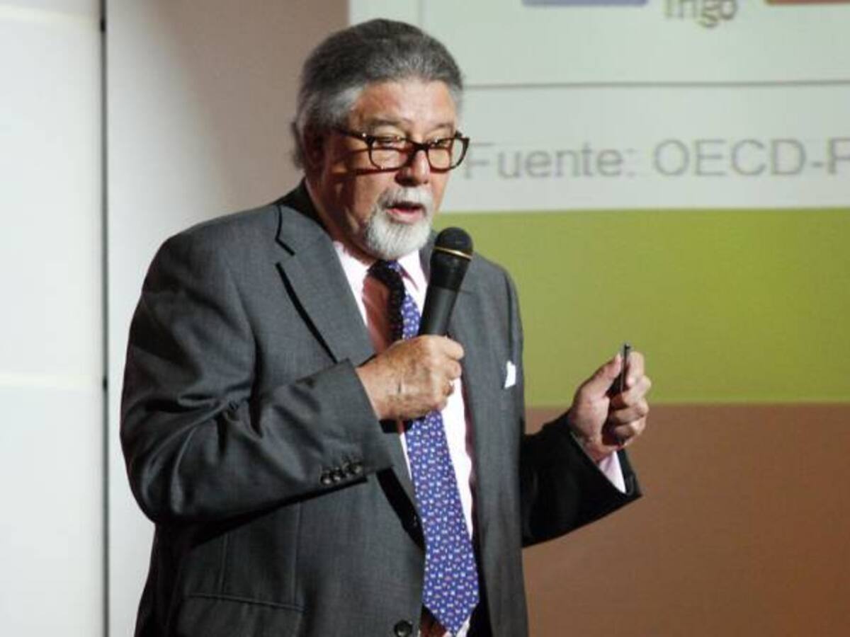 Rafael Mejía deja la SAC y es nuevo presidente de la Bolsa Mercantil