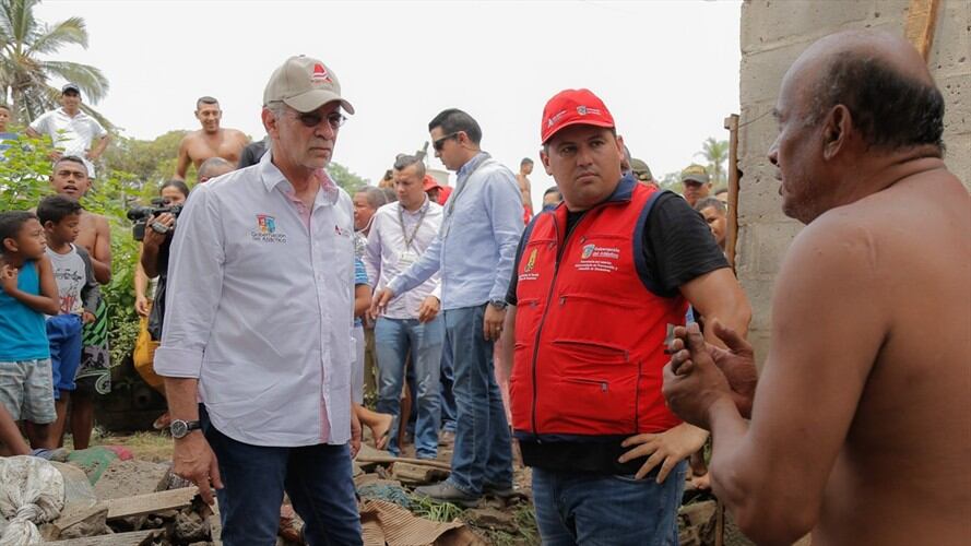 Edinson Palma dio el primer reporte sobre la afectación en Soledad (Atlántico) por el fuerte aguacero del día sábado 5 de mayo. Foto: Gobernación del Atlántico