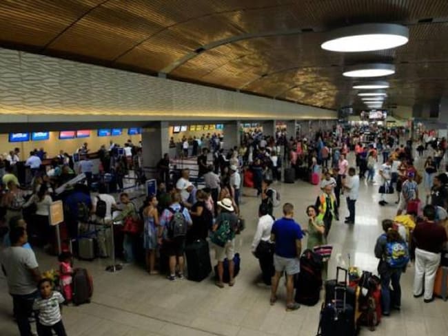 Piden incluir al Aeropuerto de Cartagena en eventual reactivación de vuelos
