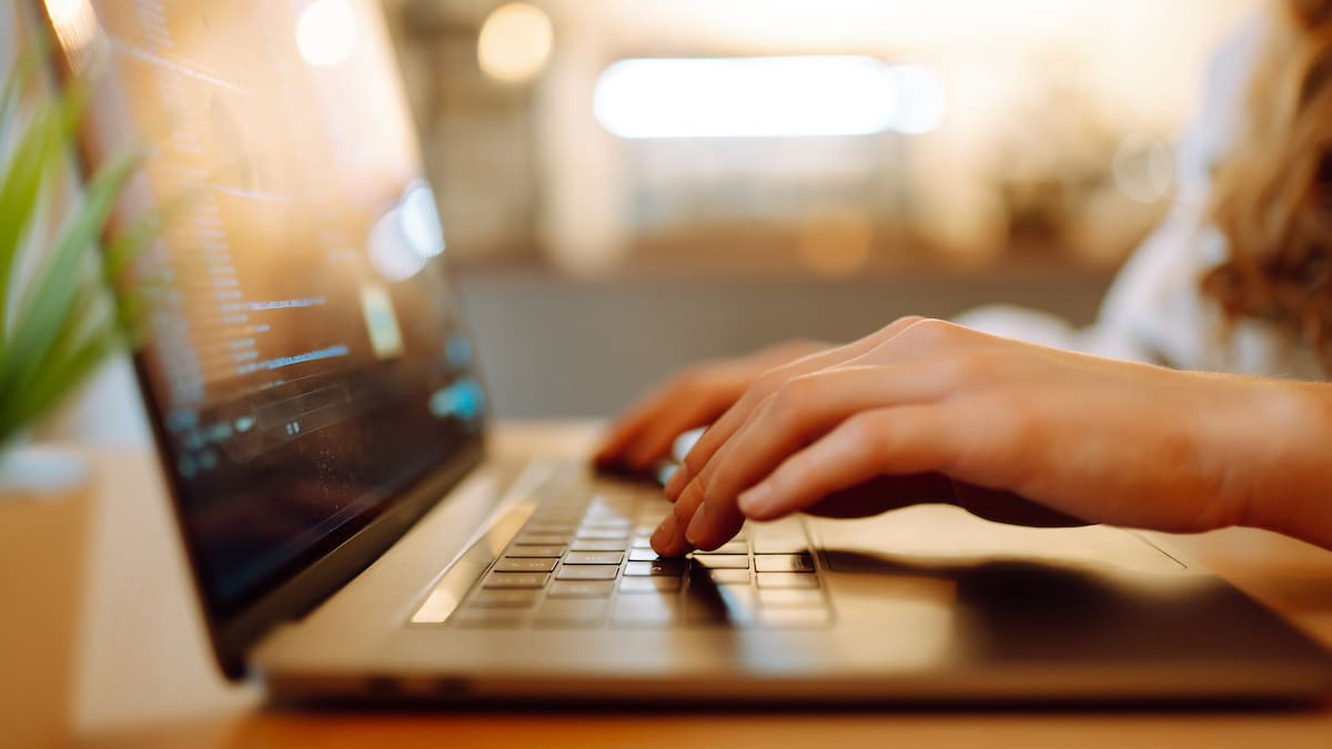 ¡Aplique! Trabajos virtuales para colombianos que pagan en dólares: vacantes disponibles