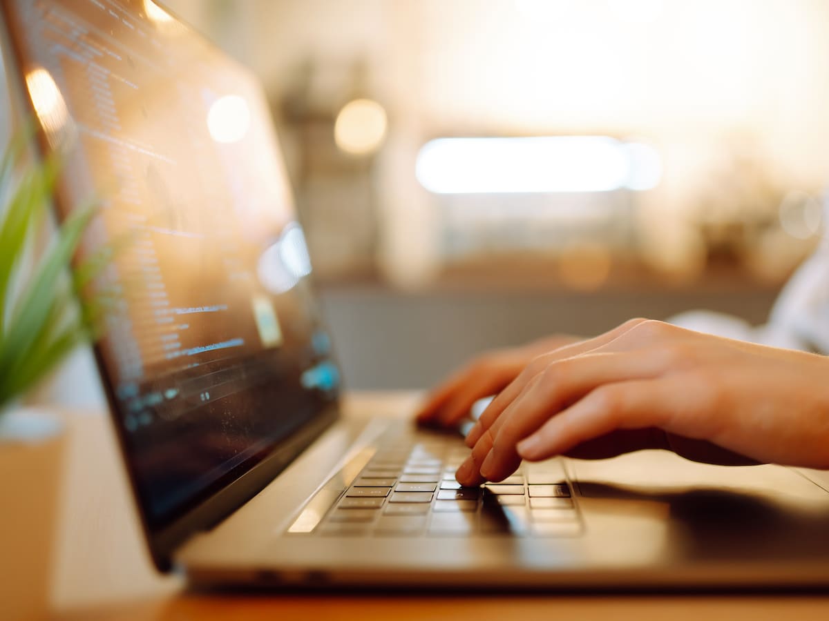 ¡Aplique! Trabajos virtuales para colombianos que pagan en dólares: vacantes disponibles