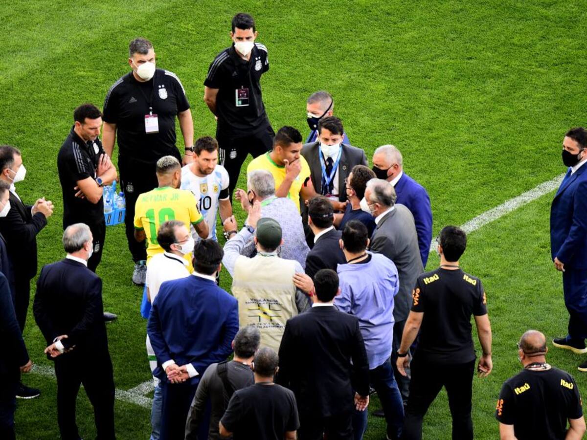 Habló la FIFA: Brasil-Argentina sí se disputa y suspenden varios jugadores