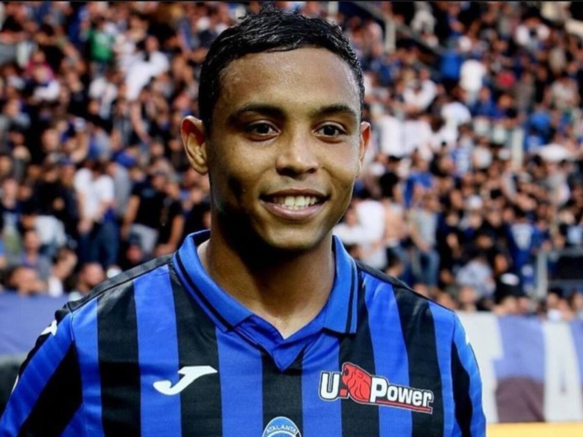 Muriel 'se puso la 10' entregando mercados en Santo Tomás