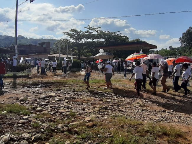 Defensores de derechos humanos en Antioquia claman por ayudas humanitarias