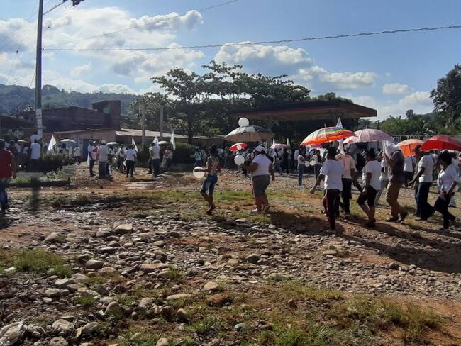 Defensores de derechos humanos en Antioquia claman por ayudas humanitarias