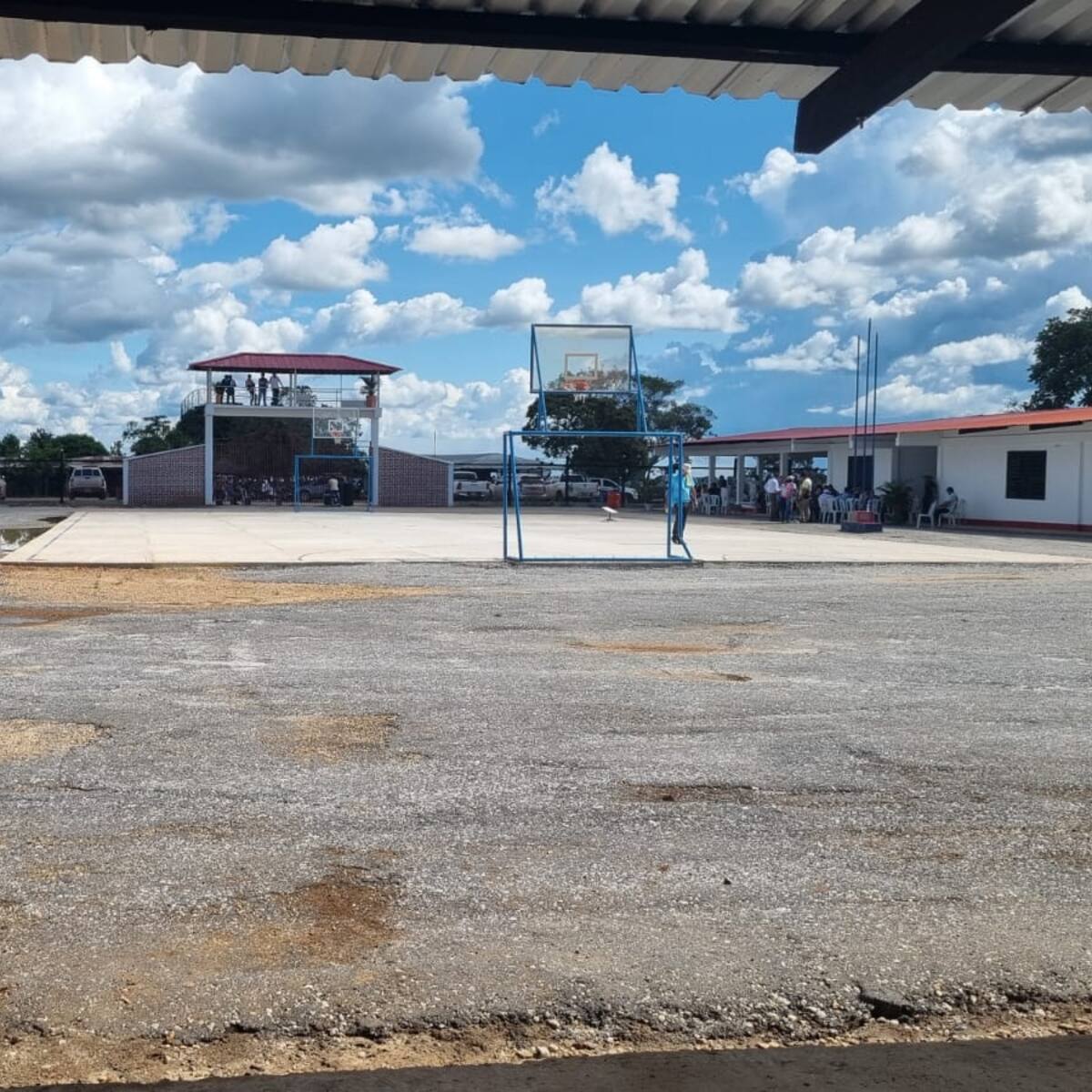 Colegio en Caquetá que había sido nombrado ‘Gentil Duarte’ será usado para temas de paz