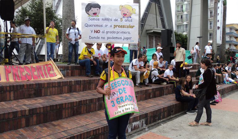A las 9 de la mañana se iniciará la marcha de estudiantes universitarios y docentes