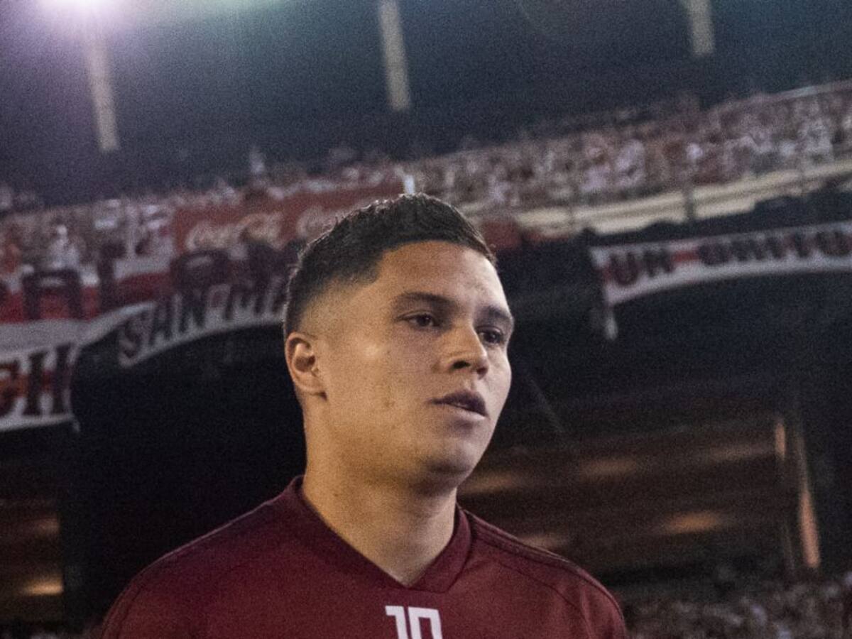 ‘JuanFer’ Quintero viajó a China para iniciar entrenamiento con Shenzhen