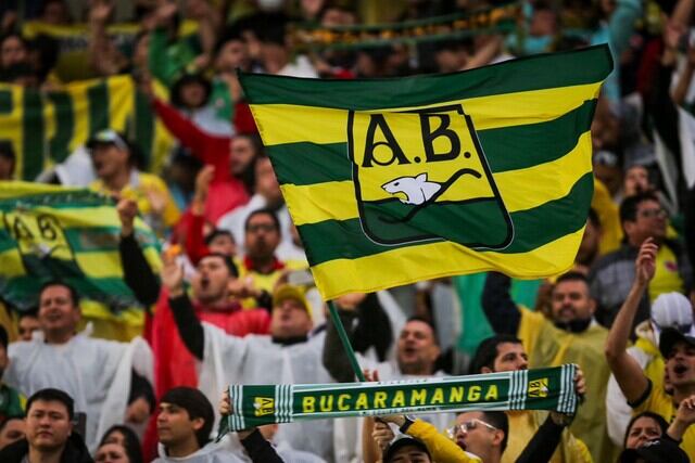 Hinchada del Atlético Bucaramanga / COLPRENSA