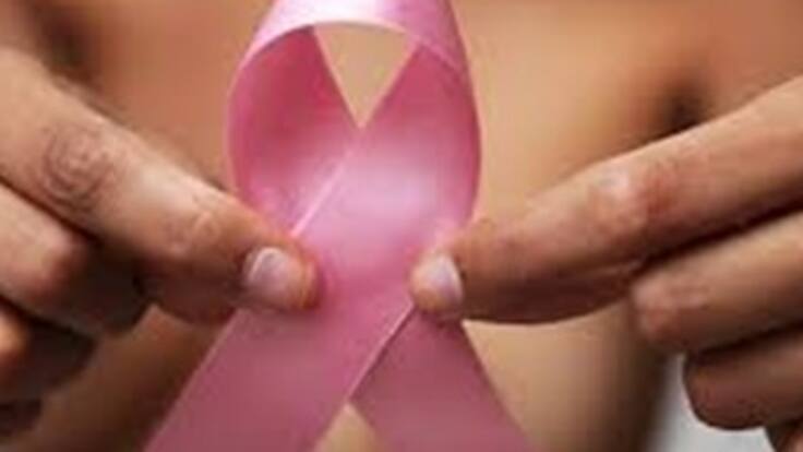 Hombres y mujeres están expuestos al cáncer de seno