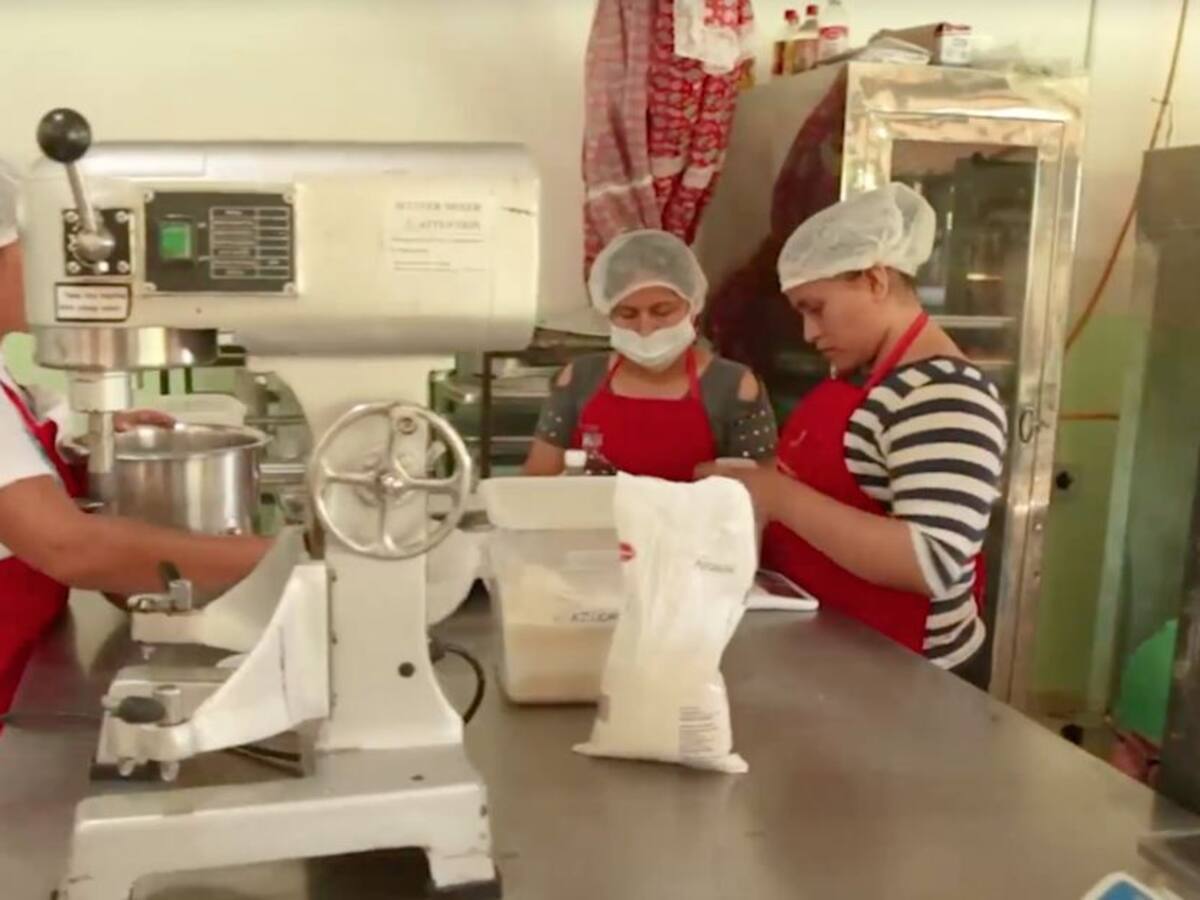 SIC concede respaldo a productos de excombatientes que le apuestan a la paz