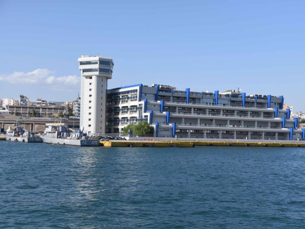 Las personas están en shock y buscando a familiares: rescatista sobre naufragio en Grecia