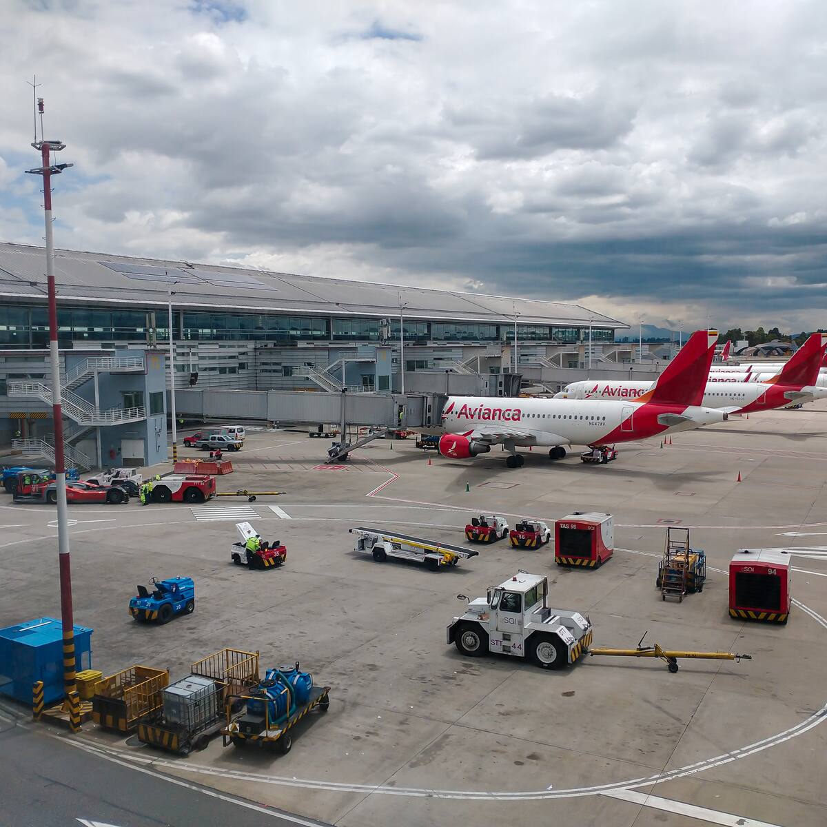 Vuelos de Avianca presentan cambios en itinerario por fallas en su sistema: Esto dice la aerolínea