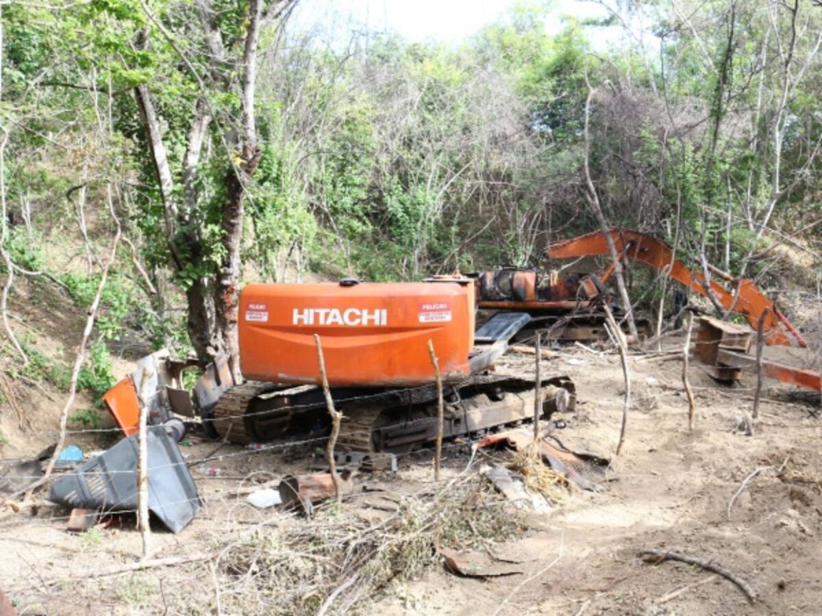 Destruyen maquinaria utilizada para minería ilegal en el Cauca