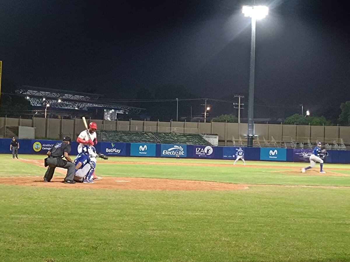 Tigres volvió al liderato tras vencer a Vaqueros y sueña con la final de la liga de béisbol