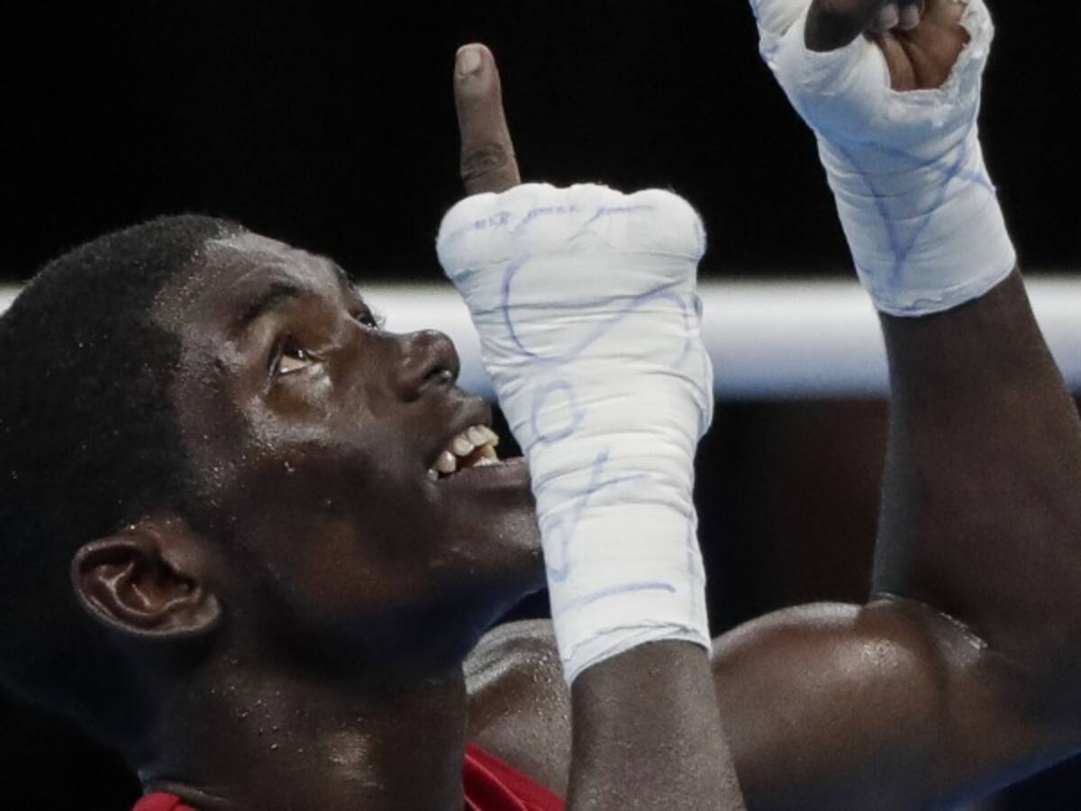 Yuberjen Martínez, oro en los 49 Kgs