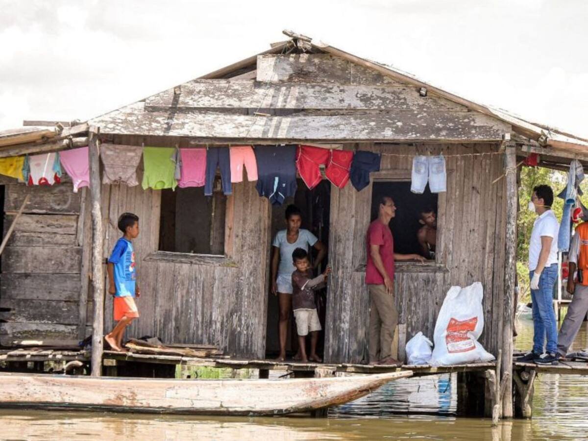 Pueblos palafitos de la Ciénaga Grande reciben ayudas humanitarias