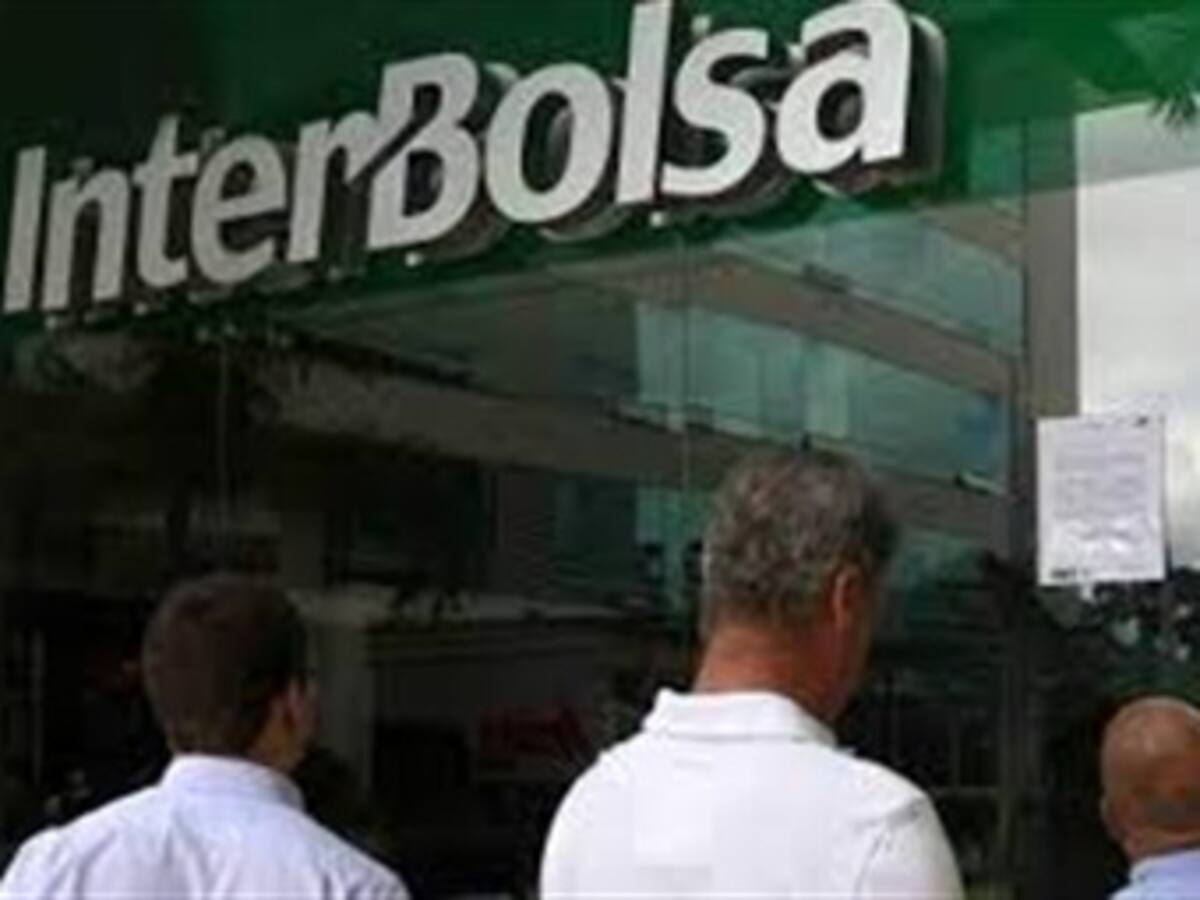 Fiscalía pide medida de aseguramiento para 9 implicados de Interbolsa