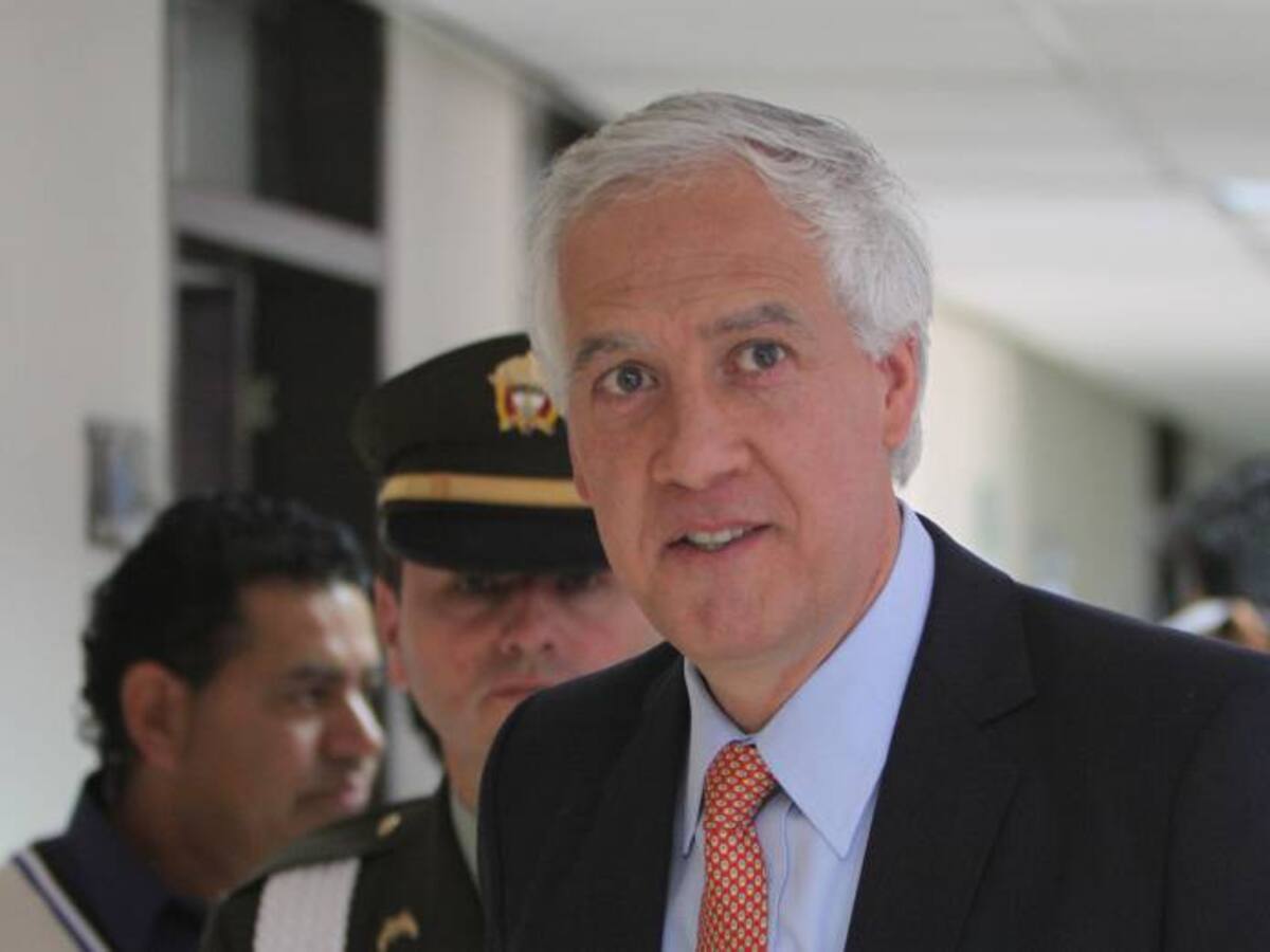 Exalcalde Samuel Moreno llegó sin abogado y no se pudo iniciar su juicio