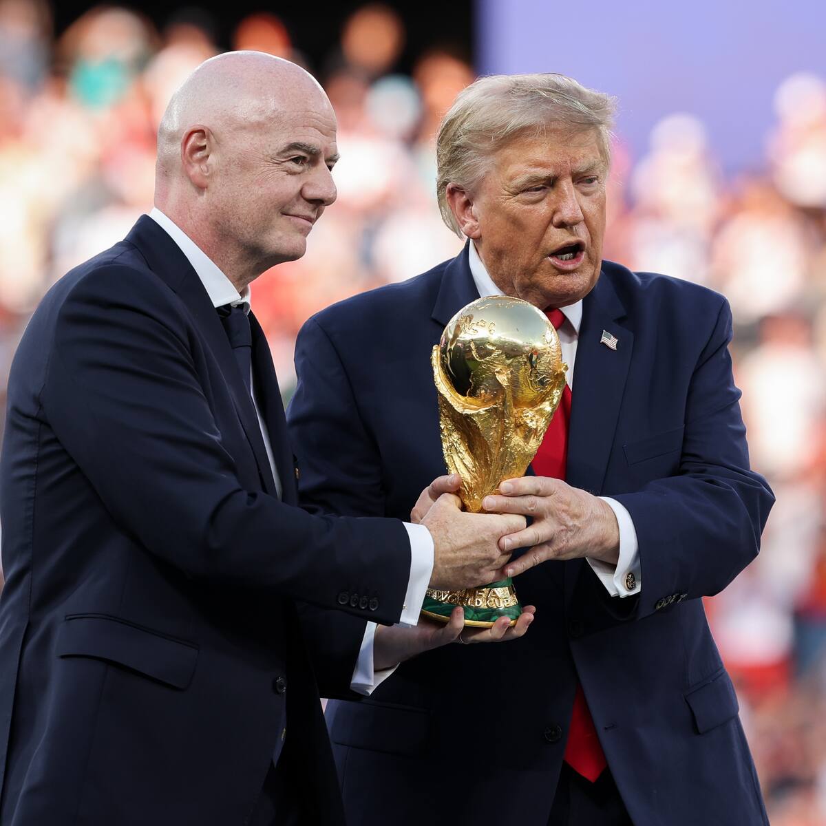 UEFA: “La FIFA no puede seguir utilizando nuestro deporte para enriquecerse”