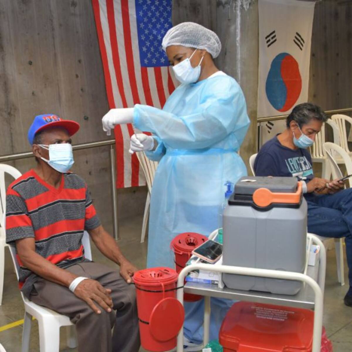 Valle del Cauca espera 90 mil vacunas de AstraZeneca para primeras dosis