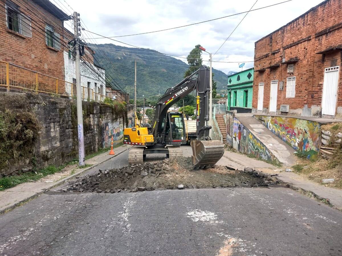 Cierran importante calle de Ibagué por mantenimiento