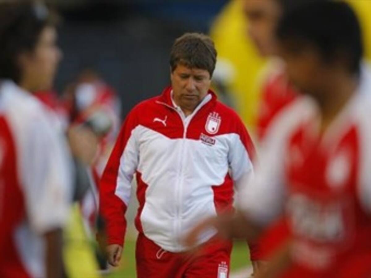 Santa Fe quedó eliminado del futbol colombiano al empatar 1-1 con Nacional