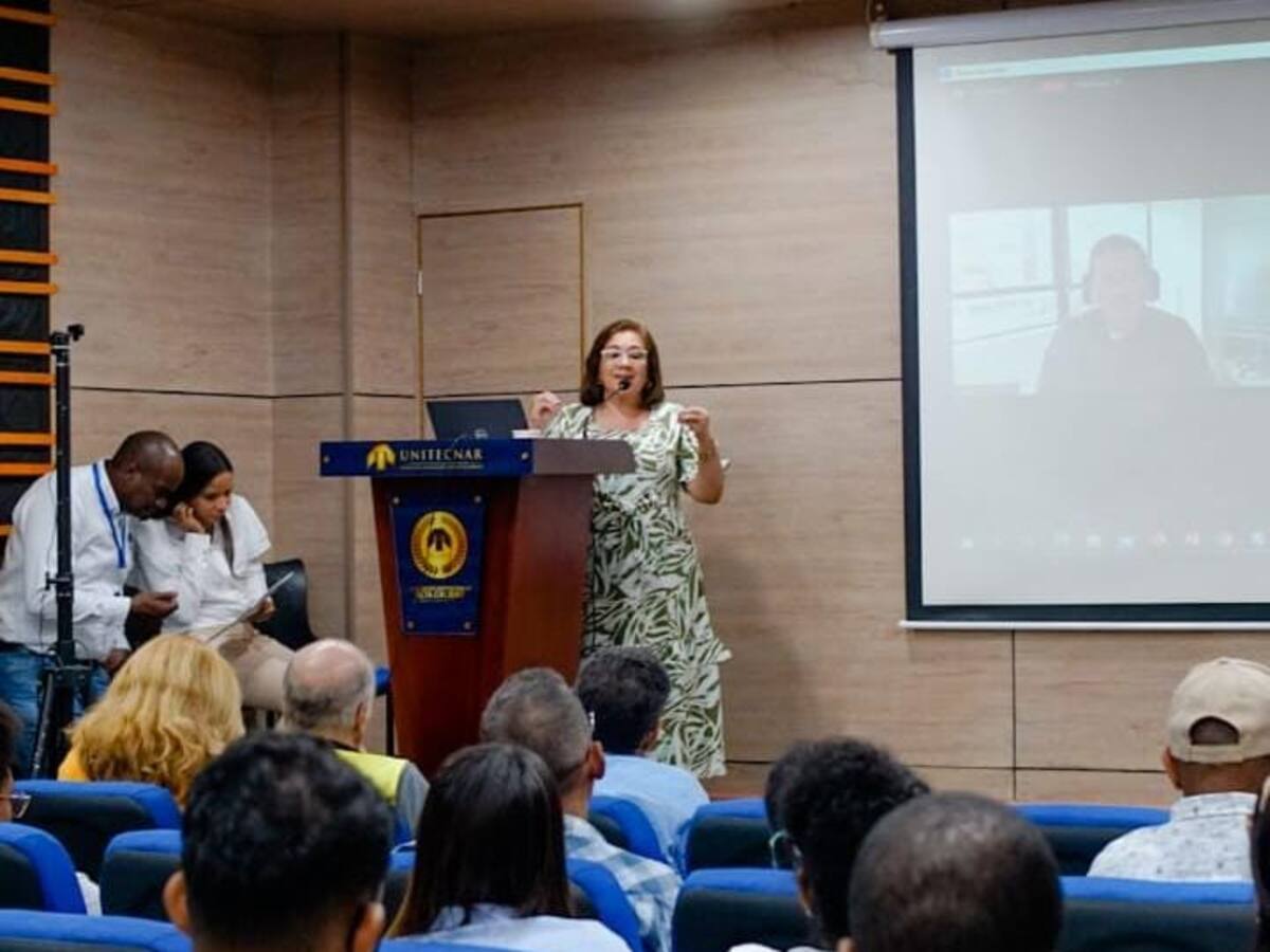 Directora del EPA Cartagena instaló Foro Ambiental por el Cambio Climático