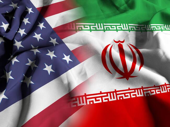 Flags of the USA and Iran. imagen tomada de Geetty Imagenes (Crédtito: Manuel Augusto Moreno)