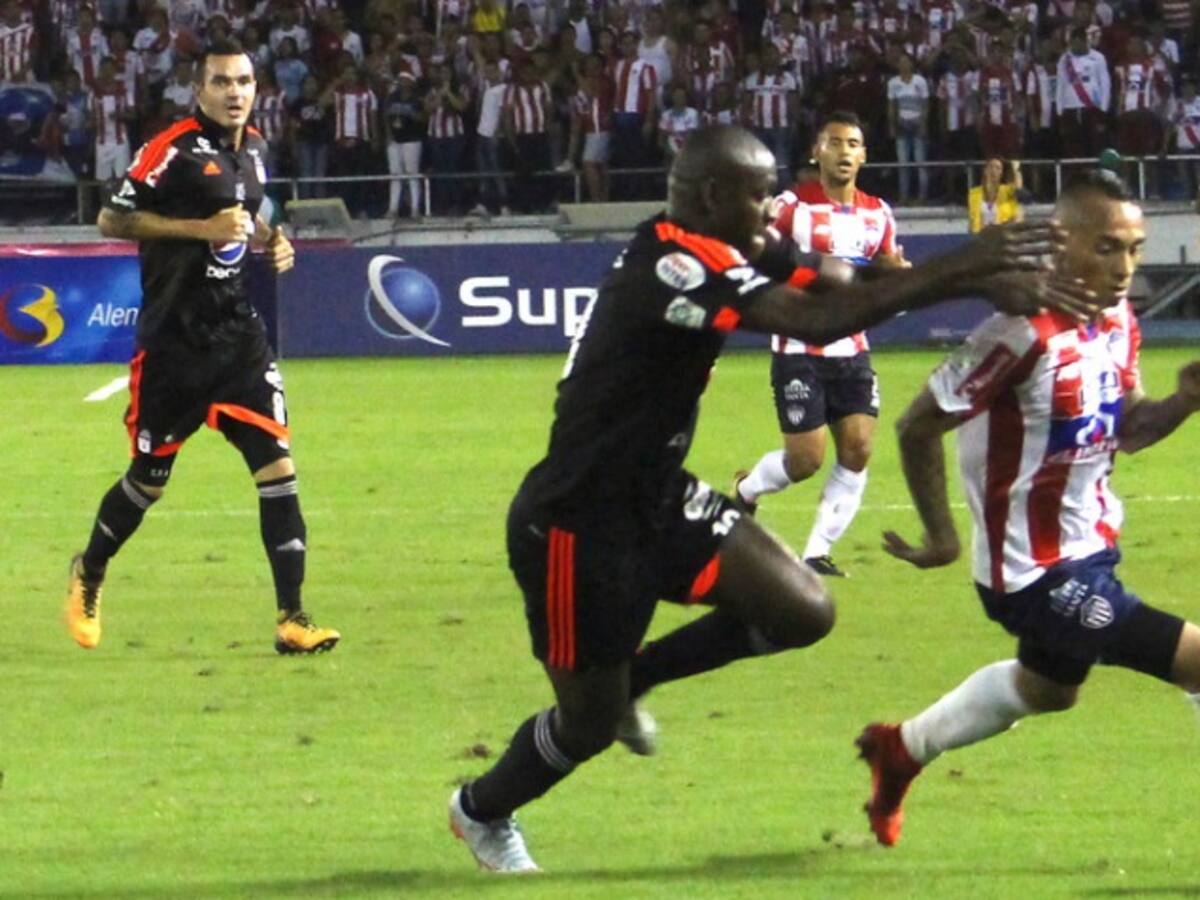 América recibe al Junior con la obligación de ganar si quiere clasificar