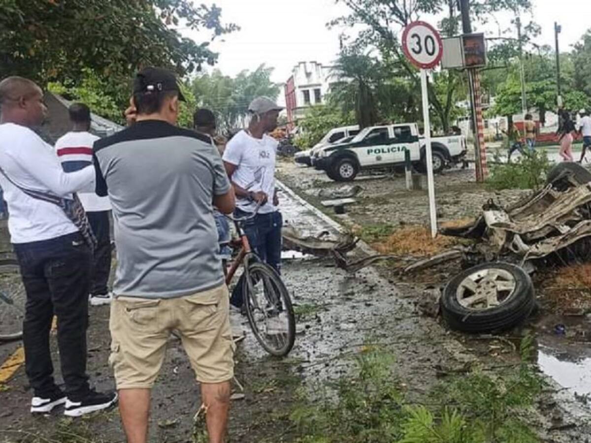 Atentan con carro bomba contra la estación de policía de Padilla – Cauca