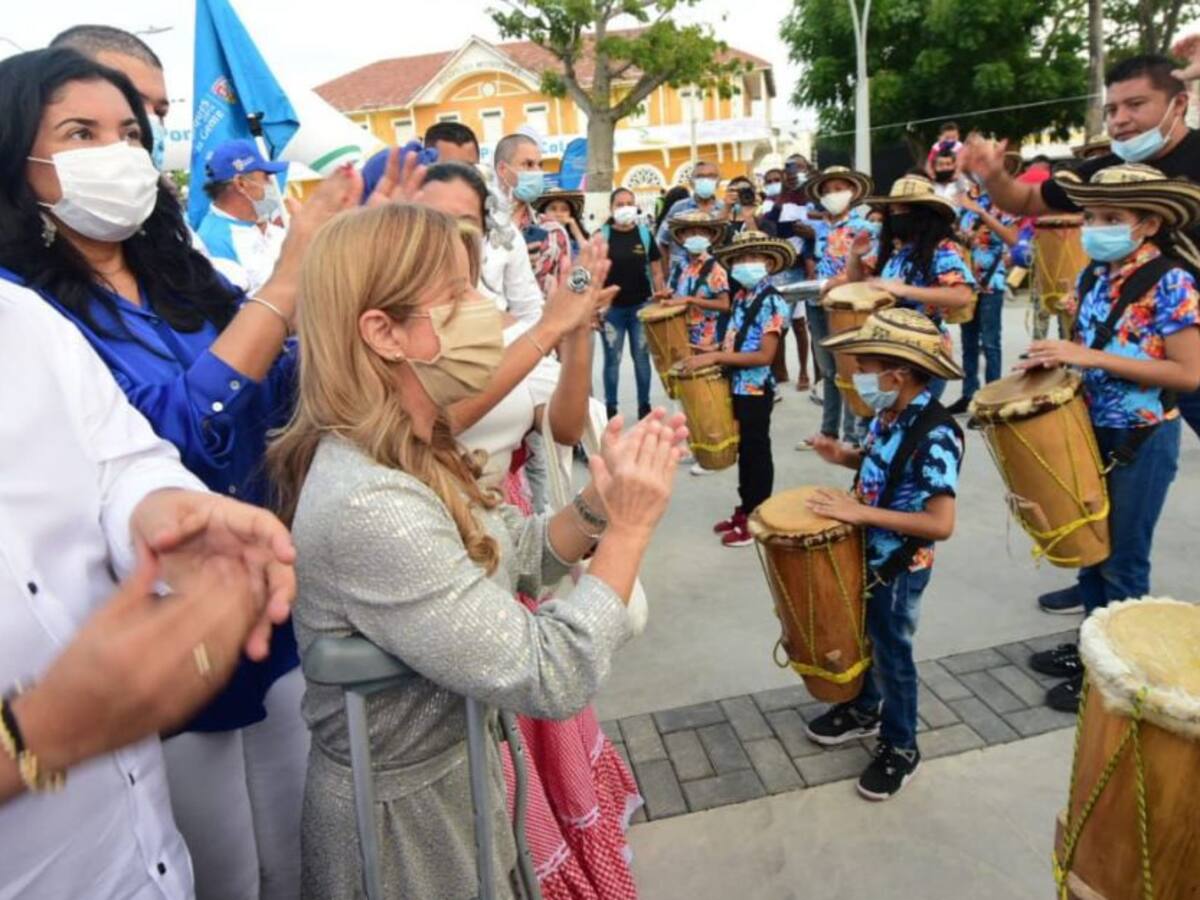 Puerto Colombia estrena plaza