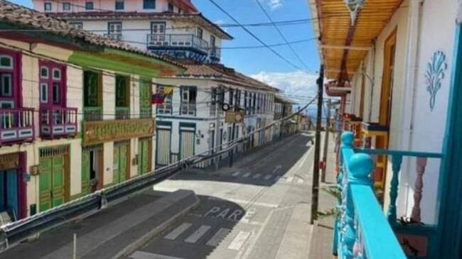 La calle del tiempo detenido en el municipio de Filandia, Quindío