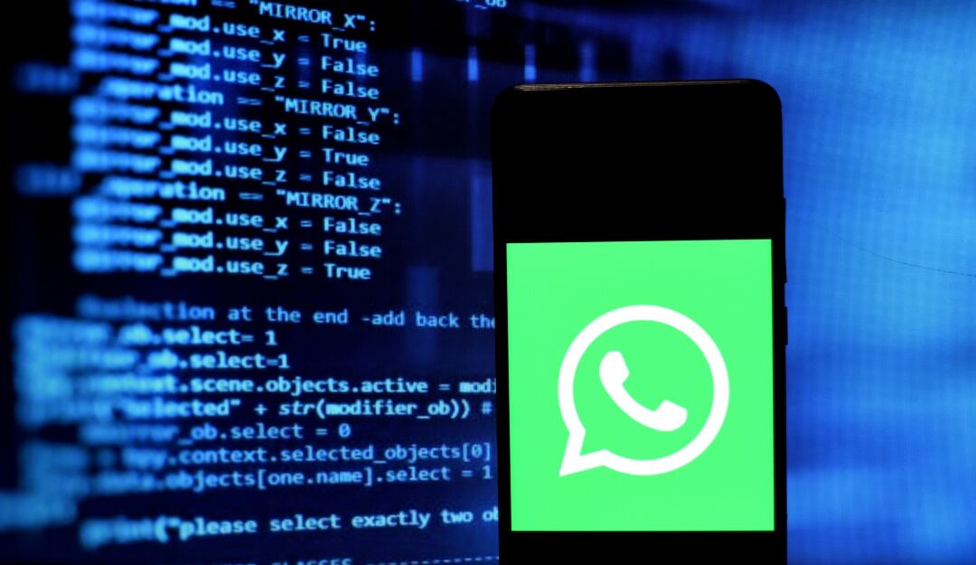 WhatsApp Rosa, una versión maliciosa que infecta el móvil con un virus