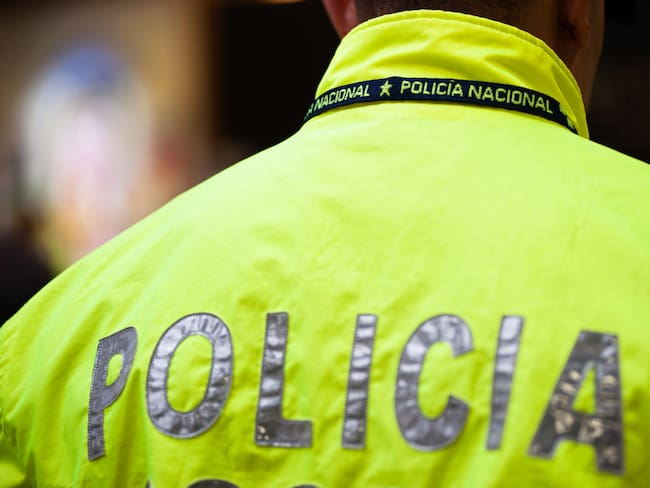 CON TUTELA, POLICÍA COLOMBIANO ABANDONADO EN EE.UU. RUEGA QUE LO DEJEN RETIRAR DE LA INSTITUCIÓN