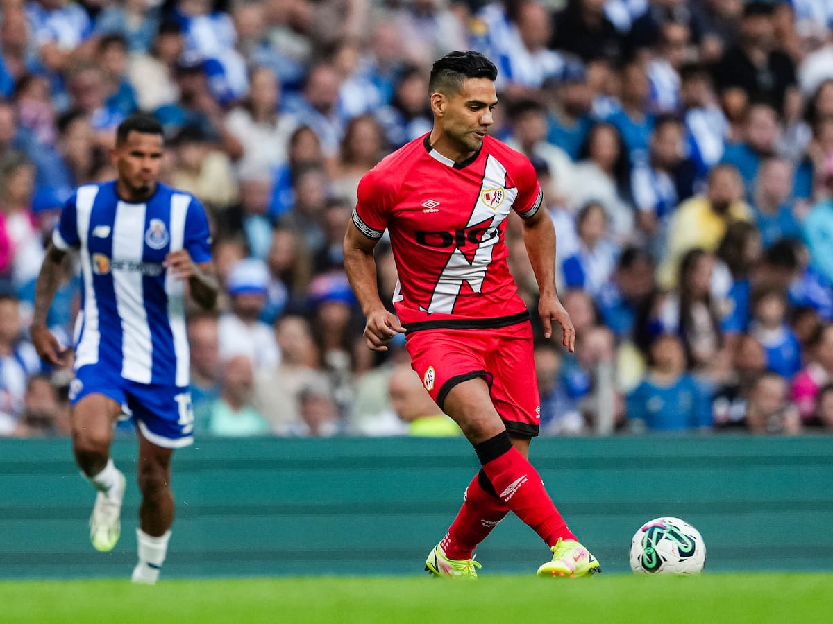 DT del Rayo Vallecano se rinde en elogios a Falcao: “Estoy encantadísimo con él”