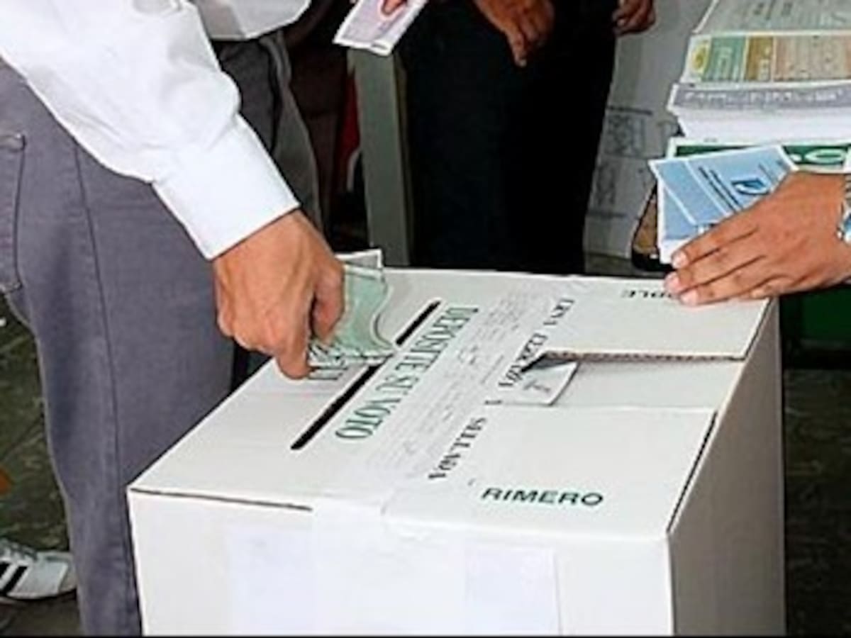 Dignidades por Colombia apoyan consulta para elegir candidato presidencial