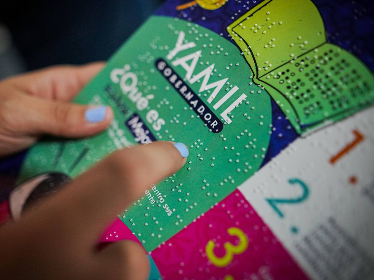 Yamil Arana presentó su programa de Gobierno en lengua de señas y sistema braille