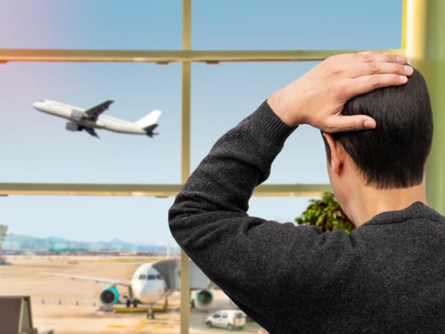 Qué hacer en caso de perder un vuelo internacional en Colombia: pueden reembolsarle hasta el 80%